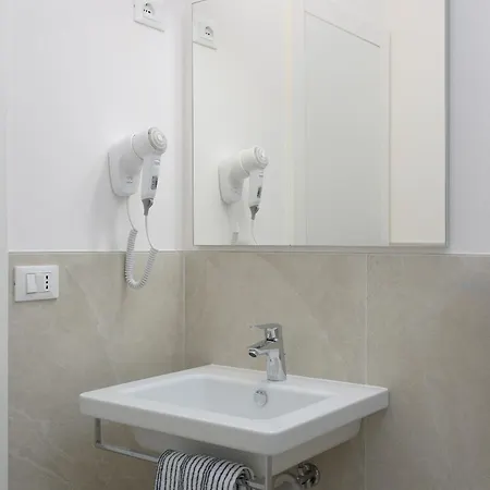 Annamaria Apartamento *